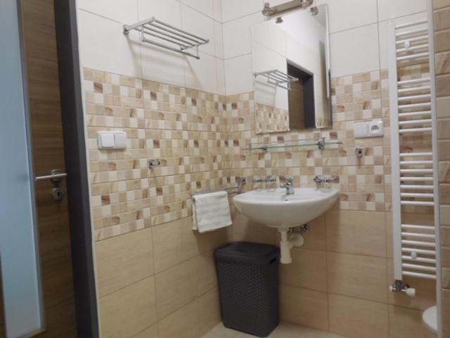 Apartman Kamenice Каменіце над Ліпоу Екстер'єр фото